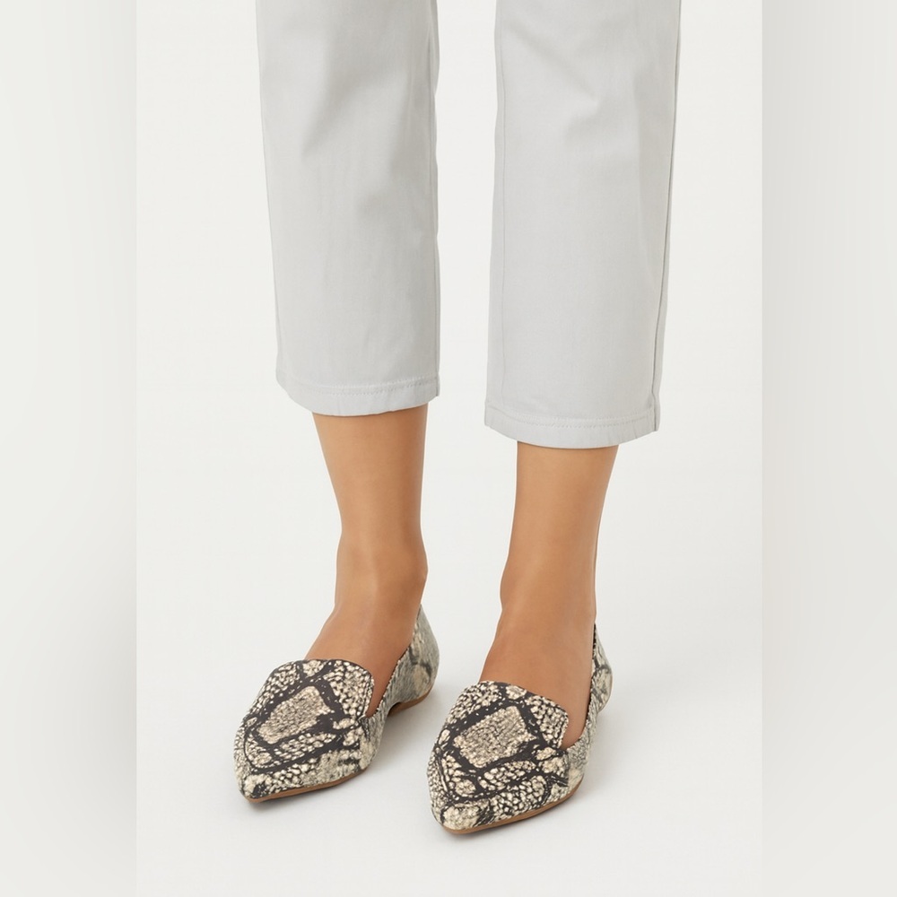 Steve Madden Snakeskin Loafers Black and Cream